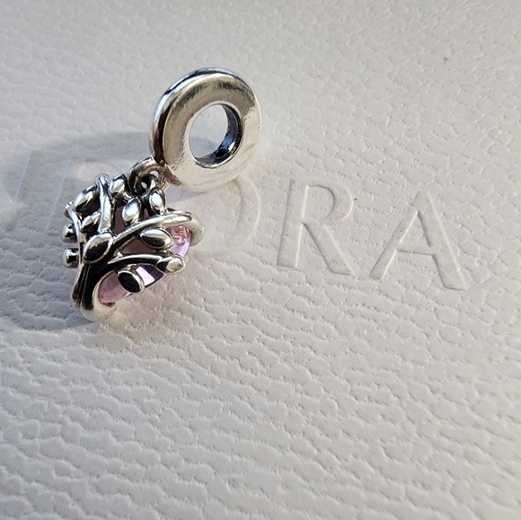Pandora Pink Family Tree & Heart Dangle Charm - Picture 8 of 9